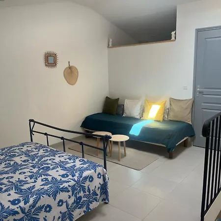 Apartment L'oleastre En Luberon 2 *